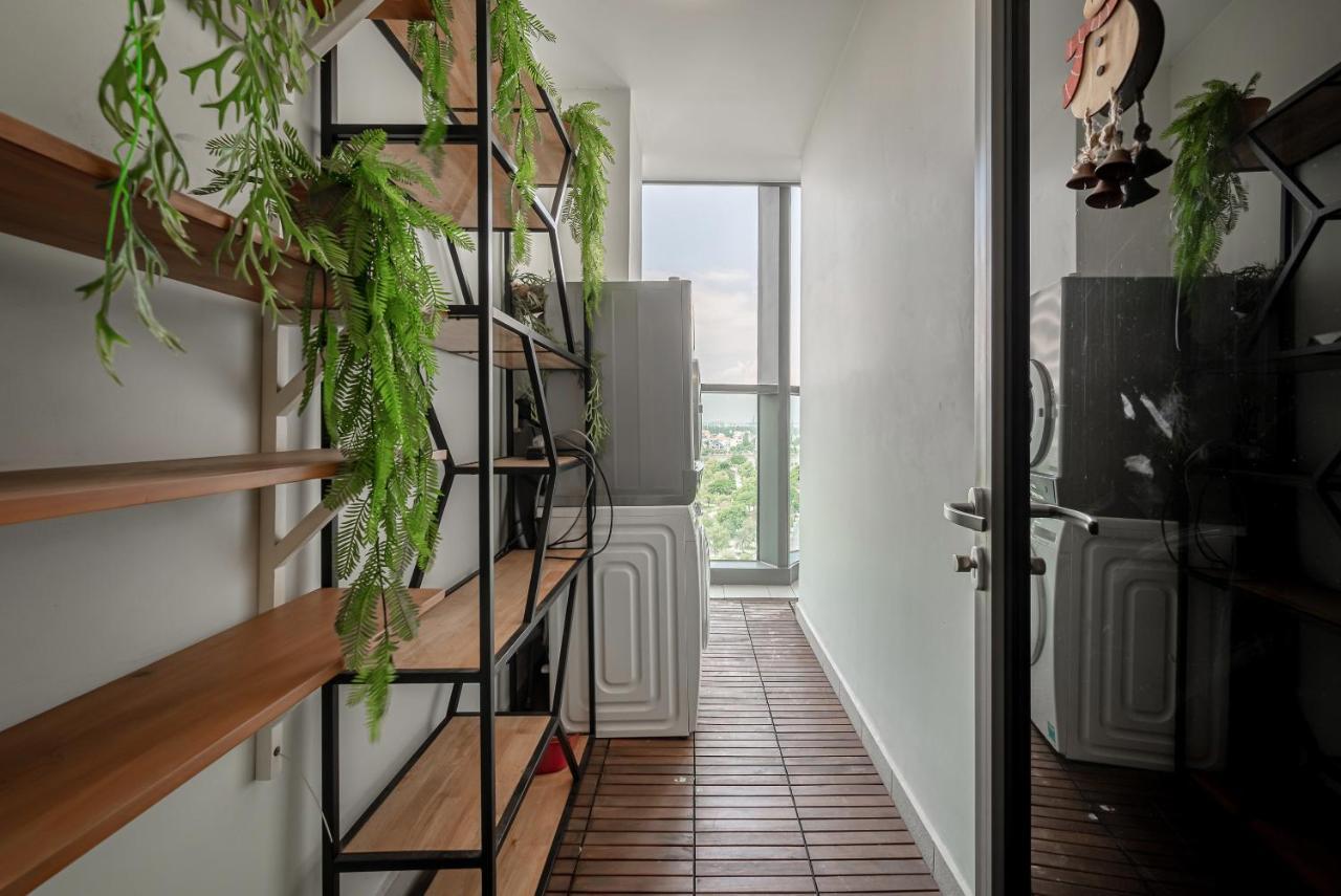 Căn hộ Landmark 81 - Luxury 1,2,3,4 Bedroom - In The Top Of Vietnam TP. Hồ Chí Minh