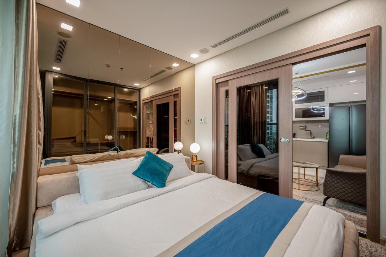 Căn hộ Landmark 81 - Luxury 1,2,3,4 Bedroom - In The Top Of Vietnam TP. Hồ Chí Minh