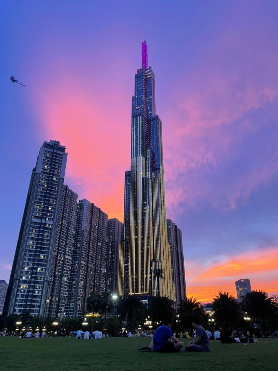 Landmark 81 - Luxury 1,2,3,4 Bedroom - In The Top Of Vietnam Căn hộ